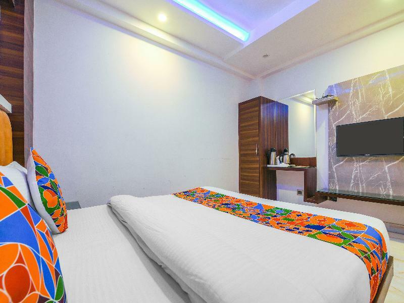 Oyo 15836 Pleasure River Front Resort Tuem Zewnętrze zdjęcie